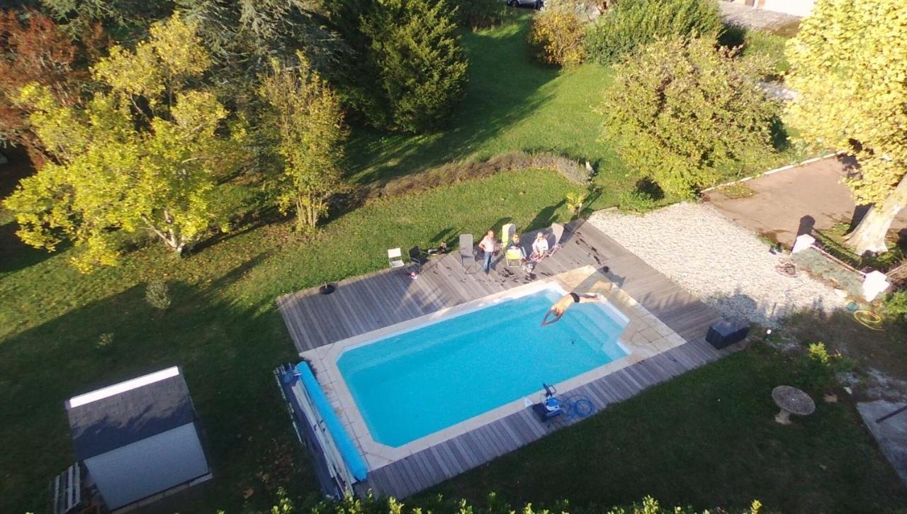 Chambres D'Hotes Le Cedre Bleu Saint-Lattier Exterior foto